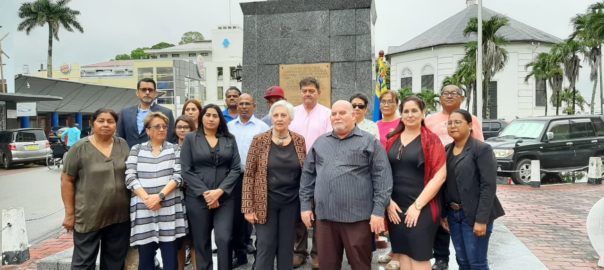 En Suriname rinden honores al Libertador Simón Bolívar por la conmemoración de la Independencia de Venezuela